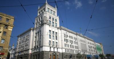 В Харькове суд лишил русский язык статуса регионального (фото) - focus.ua - Харьков