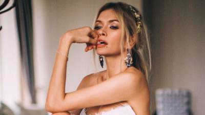 Вера Брежнева - Константин Меладзе - Вера Брежнева пришла на премию RU.TV без нижнего белья - inforeactor.ru