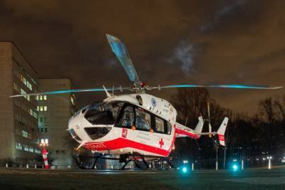 Санитарный вертолет доставил выпавшего из окна ребенка в московскую больницу - vm.ru - Зеленоград
