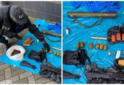 На столичном Печерске обнаружен схрон с автоматами и тротиловыми шашками (ФОТО) - lenta.ua - Киев - Печерск