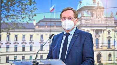 Милош Земан - Адам Войтех - Глава Минздрава Чехии подал в отставку - ru.slovoidilo.ua - Испания - Словения