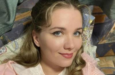 Анастасия Веденская - Актриса Анастасия Веденская назвала причину драки в ресторане Петербурга - inforeactor.ru - Санкт-Петербург