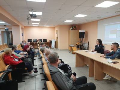 В Максаковке ветеранам рассказали, как противостоять телефонным мошенникам - komiinform.ru - респ. Коми