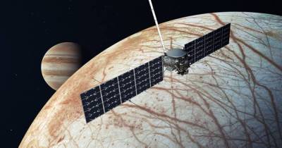 На спутнике Юпитера Европе могут быть действующие подводные вулканы, поддерживающие жизнь, - ученые - focus.ua - Европа