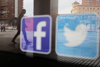 Роскомнадзор выдвинул ультиматум иностранным соцсетям - lenta.ru - Twitter