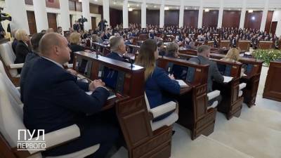 Александр Лукашенко - Роман Протасевич - Белоруссия оказалась на передовой "ледяной" войны, считает Лукашенко - vesti.ru - Минск