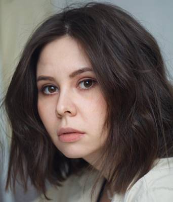 Актриса Екатерина Шмакова: «В кино можно сниматься и без образования» - argumenti.ru
