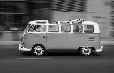 Адольф Гитлер - Алексей Хресин - Автоэксперт объяснил, почему концерн Volkswagen протянет до 100 лет - inforeactor.ru - Англия