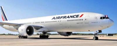 В Air France отменили рейс в Москву из-за запрета полетов над Белоруссией - runews24.ru - Москва - Париж