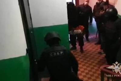 Ирина Волк - В Тюмени задержали подозреваемого в хищении денег из банкоматов - versia.ru - Санкт-Петербург - Тюмень - Тюменская обл.