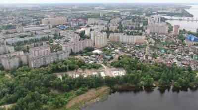 Вместо озера с лебедями – стройка. Излюбленный воронежцами лес вырубили ради 17-этажки - vestivrn.ru - Воронеж