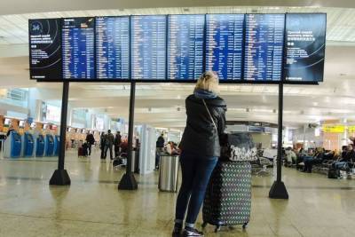 Air France рассказала о причинах отмены рейса в Москву - mk.ru - Москва - Париж
