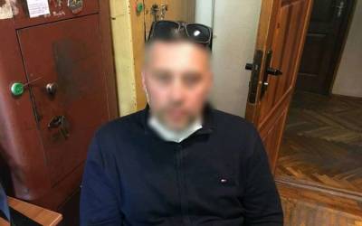 В Киеве задержали иностранца, объявленного в розыск Интерполом за создание банды - lenta.ua - Киев