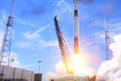 SpaceX запустила ракету Falcon 9 с группой спутников - mk.ru - USA - шт.Флорида