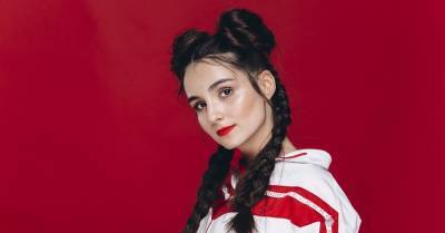 Анна Тринчер - Актриса сериала «Школа» Анна Тринчер обвинила работников «Укрзализныци» в сговоре с грабителями - sharij.net - Волочиск