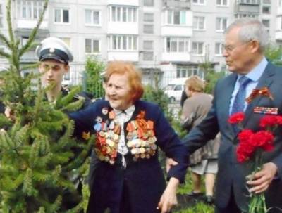 В Калининграде возле новой школы посадили «Лес Победы» - vpk-news.ru - Калининград