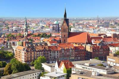 Крупнейшая сделка на рынке недвижимости ЕС. Vonovia покупает конкурента Deutsche Wohnen - minfin.com.ua - Берлин