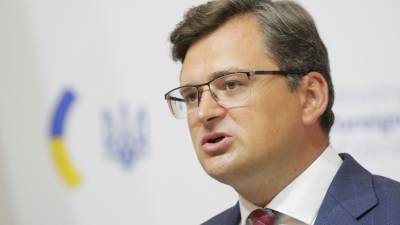 Владимир Зеленский - Дмитрий Кулеба - Джо Байден - Украина выразила непонимание в связи с отсутствием приглашения на саммит НАТО - golos-ameriki.ru - Киев - Брюссель
