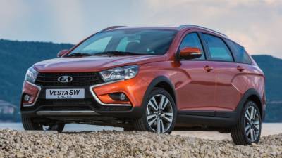 Названа причина сворачивания работ АвтоВАЗа над Lada Vesta - inforeactor.ru - Тольятти