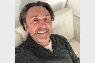 Сергей Шнуров - Сергей Шнуров отказался от петербургской прописки - lenta.ru - Санкт-Петербург