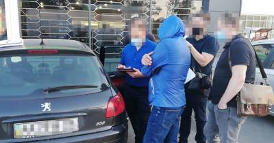 На Полтавщине должность в госструктуре пытались "продать" за $200 тысяч — помешала СБУ (ФОТО) - dsnews.ua - Полтавская обл.