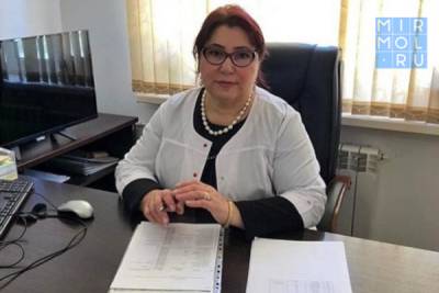 Главврач НРБ №1 Новолакского района развеяла мифы о вакцинации - mirmol.ru