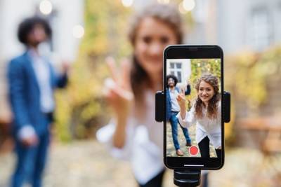 Пользователи TikTok прогуляются по Петербургу онлайн - spb.mk.ru - Санкт-Петербург