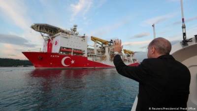 Реджеп Тайип Эрдоган - Фатих Донмез - Турция открыла нефтяные месторождения на востоке и западе страны - eadaily.com - Турция - Стамбул