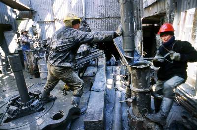 СК начал проверку по факту явления "грифон" на нефтескважине - tvc.ru - респ. Коми - Усинск