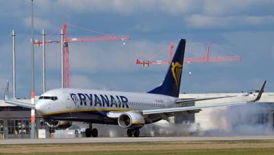 СМИ: письмо с угрозами взрыва Ryanair поступило после того, как об этом сообщили пилотам - gazeta.ru - Минск