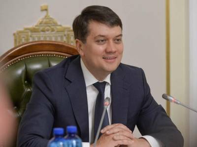 Дмитрий Разумков - Разумков видит недоработки в вопросе прекращения авиасообщения Украины с Беларусью - gordonua.com - Украина - Киев - Минск