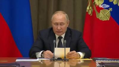 Владимир Путин - Путин: армия РФ должна быть компактной, но эффективной - piter.tv