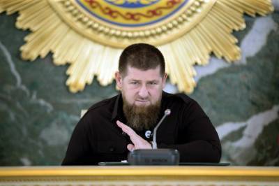 Рамзан Кадыров - Кадыров предложил противникам вакцинации «почувствовать нехватку кислорода» - sharij.net - респ. Чечня - окр. Скфо