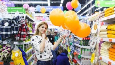 Праздничное открытие "Галамарта" в Питере: гаджеты, посуда и игрушки – всего за 1 рубль - piter.tv