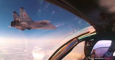 Воздушный бой: чьи истребители круче – РФ или НАТО - ren.tv