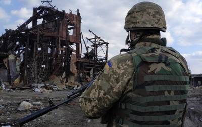 Военные фиксируют нарушения отвода войск - korrespondent.net - Донбасс