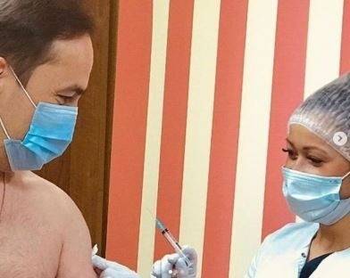Владимир Путин - Наталья Комарова - В ХМАО мэр удалил призыв в соцсетях к обязательной вакцинации, сделанный наперекор Путину - znak.com - респ. Саха - Югра