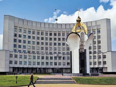 Анатолий Шарий - Волынский облсовет просит запретить ОПЗЖ и Партию Шария - gordonua.com - Львов - Волынская обл.