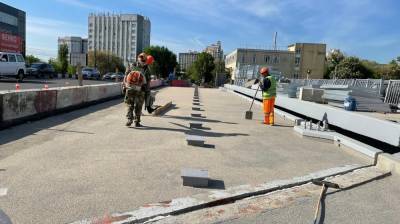 В Воронеже стали на шаг ближе к открытию всех полос виадука у «Работницы» - vestivrn.ru - Воронеж