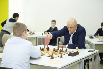 Игорь Артамонов - Chessтная партия - lipetskmedia.ru - Липецкая обл.