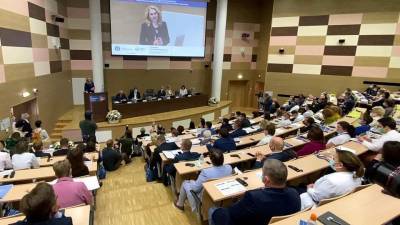 Владимир Путин - В Центре имени Дмитрия Рогачева открылся конгресс детских онкологов, гематологов и иммунологов - 1tv.ru