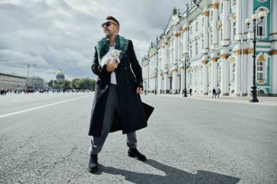 Сергей Шнуров - Шнурова подозревают в смене петербургской прописки - neva.today - Москва - Санкт-Петербург