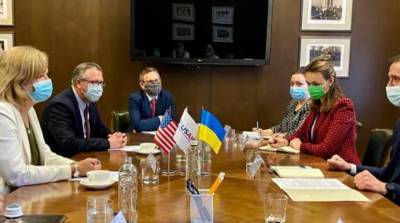 Кристина Квин - Виктор Ляшко - США готовы сотрудничать с Украиной в вопросе выпуска вакцин – Ляшко - ru.slovoidilo.ua