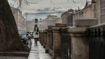 Михаил Леус - Холодный фронт принёс в Петербург дожди и похолодание - dp.ru - Санкт-Петербург - Архангельск - Архангельская обл.