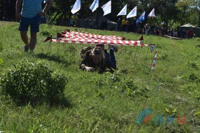 В Брянке провели военно-спортивную игру Зарница-2021 - mk.ru - ЛНР - Луганск