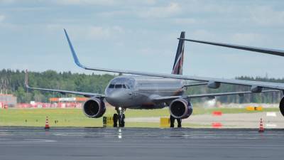 Украина закроет воздушное пространство для самолетов Белоруссии - vm.ru - Украина - Белоруссия - Минск