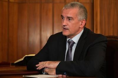 Сергей Аксенов - Глава Крыма продлил ограничения из-за коронавируса - mk.ru - Крым