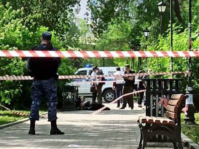 Я начинаю сомневаться в безопасности. В центре Екатеринбурга регулярно нападают на людей - newsland.com - Екатеринбург