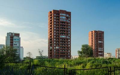 В Барнауле из-за опоздания многодетная мать не получила выигранную квартиру - actualnews.org - Барнаул