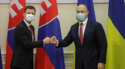 Денис Шмыгаль - Эдуард Хегер - Словакия предоставила помощь Украине на закупку вакцин от коронавируса - ru.slovoidilo.ua - Киев - Словакия